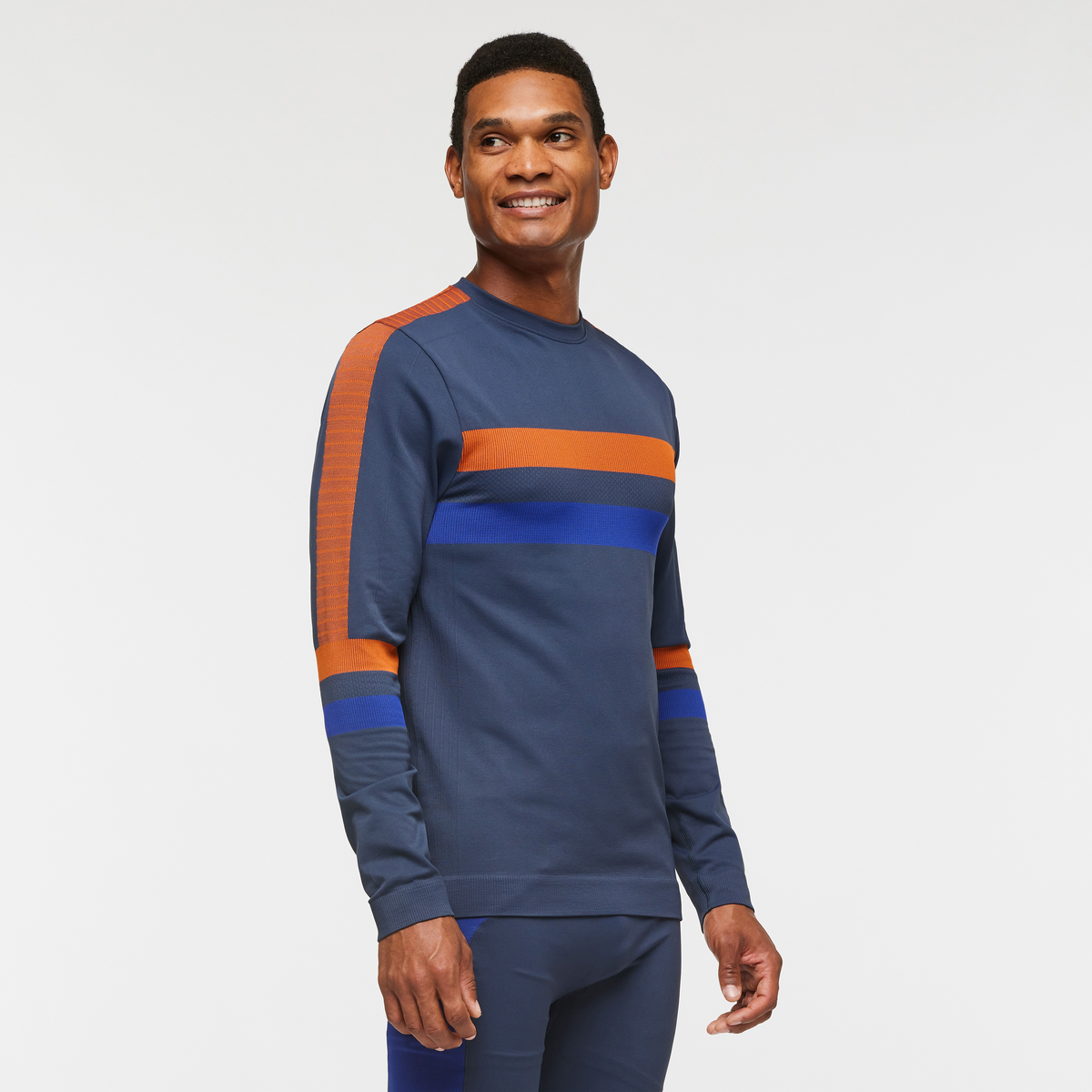 Debajo Seamless Baselayer Crew - Men's